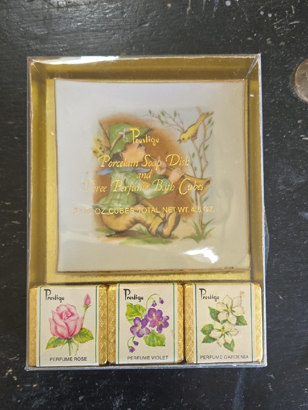 Prestige Porcelain Soap Dish with Three Perfume Bath Cubes - Floral Design